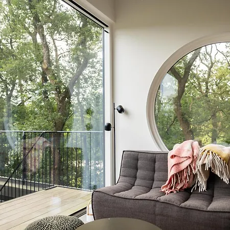 Holiday home Buitenverblijf Nest