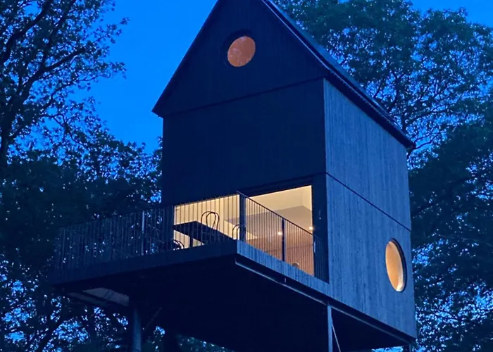 Buitenverblijf Nest *